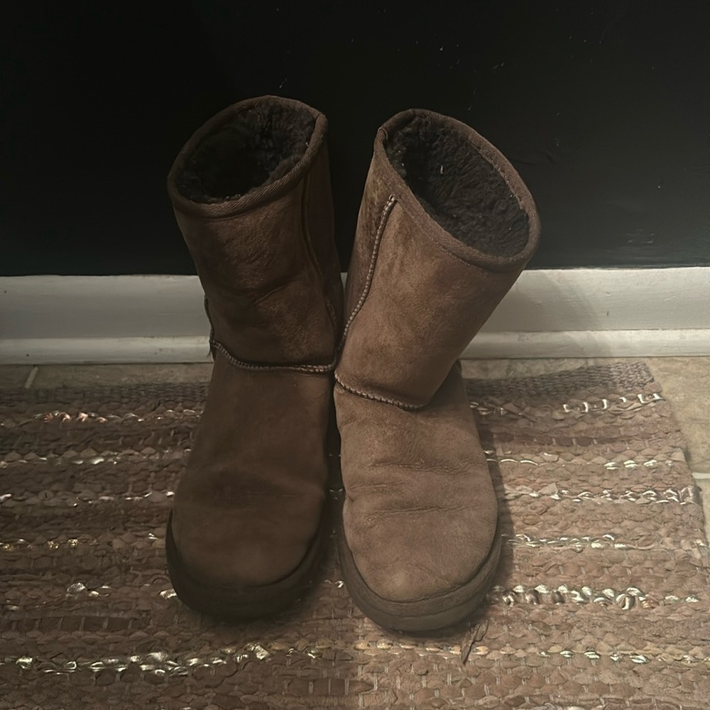 Uggs Size 7